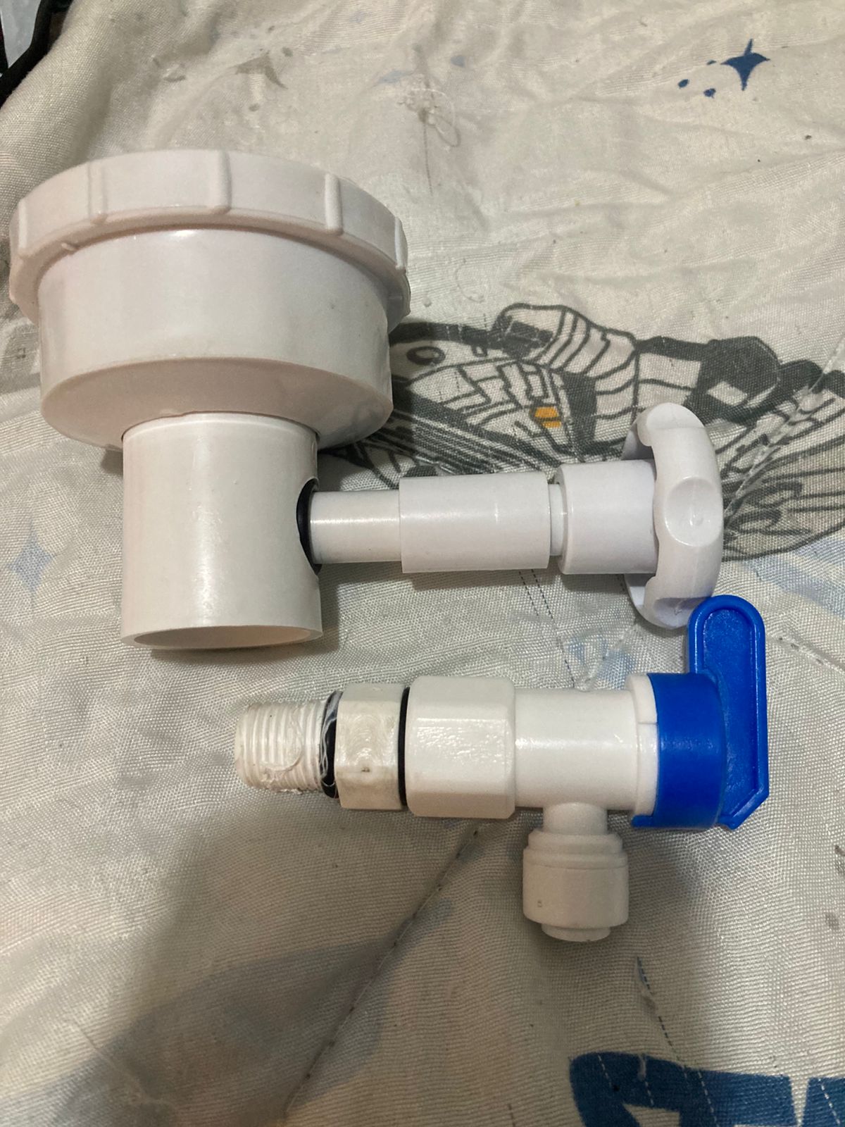 Peça funcional de máquina de sorvete usada como referência